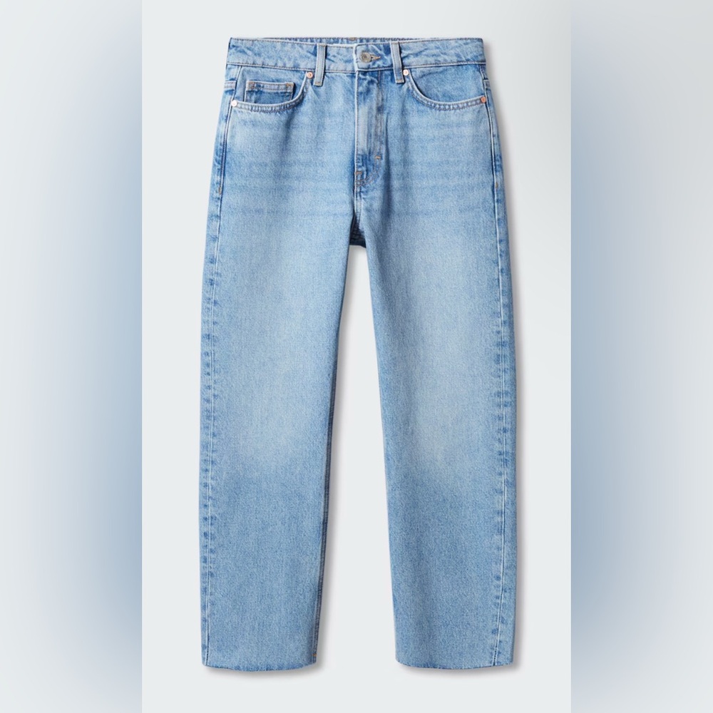 NEW with TAGS✨ MANGO. Straight Jeans. Size 8